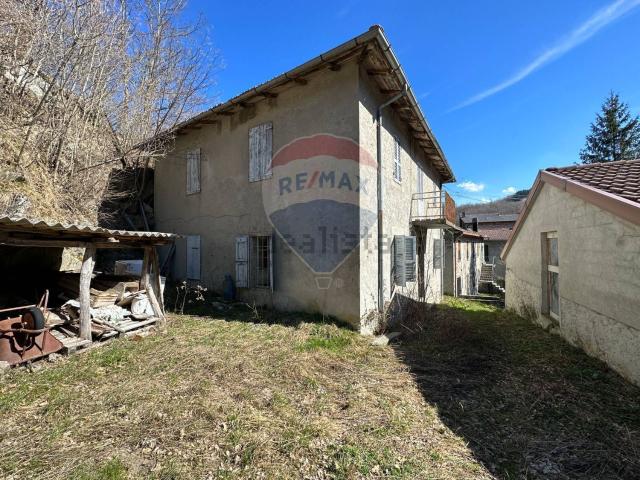 Villetta indipendente in vendita di 144 m² in Via Agrimonte, 3