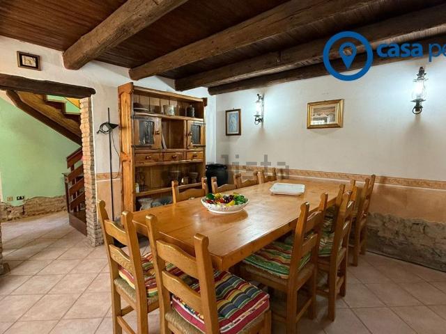 Villetta indipendente in vendita di 144 m² in Via Giosuè Carducci, 268