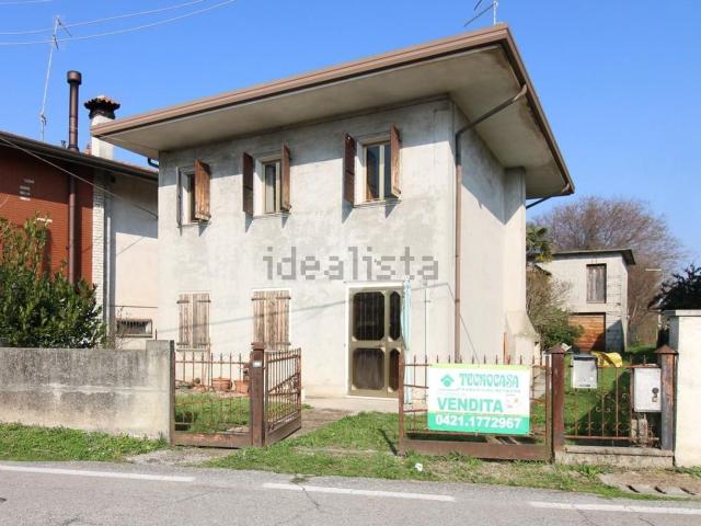 Villetta indipendente in vendita di 144 m² in Via D. Manin, 136