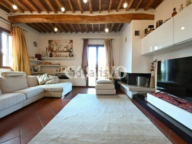 Villetta indipendente in vendita di 144 m² in Via Sirio Moggi, 82