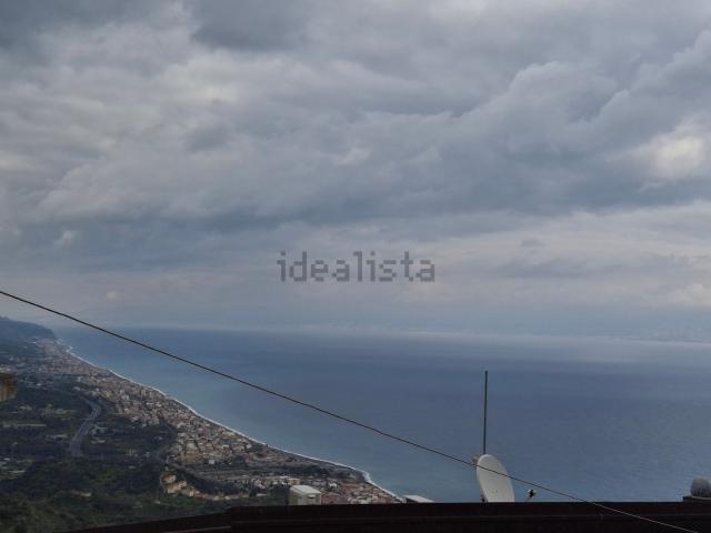 Villetta indipendente in vendita di 144 m² in Via Rocca, 14