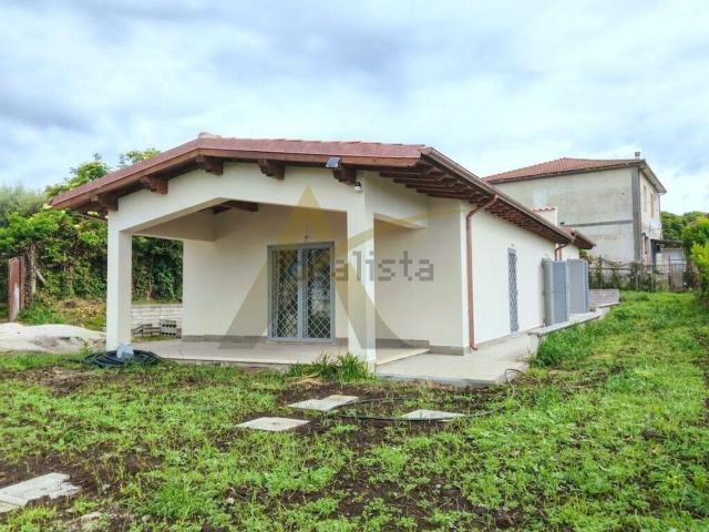 Villetta indipendente in vendita di 145 m²