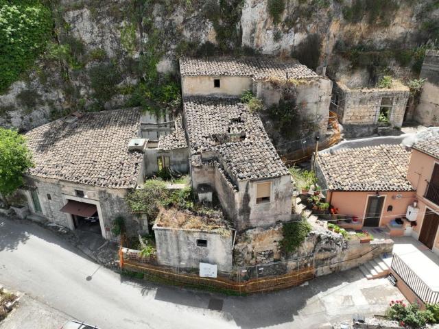 Villetta indipendente in vendita di 145 m²