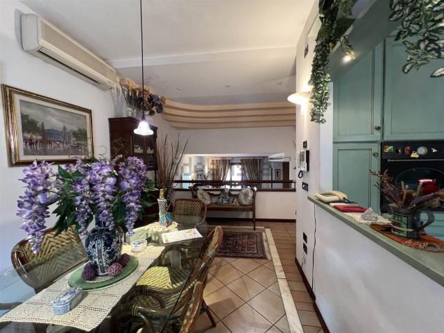 Villetta indipendente in vendita di 145 m²