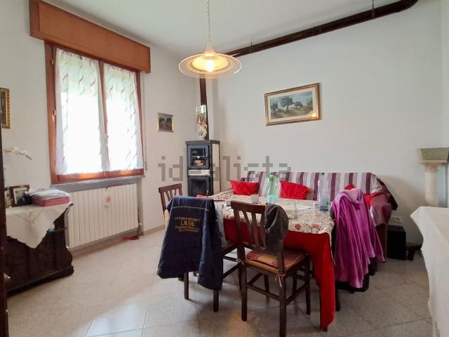 Villetta indipendente in vendita di 145 m² in Via Castelfalcino