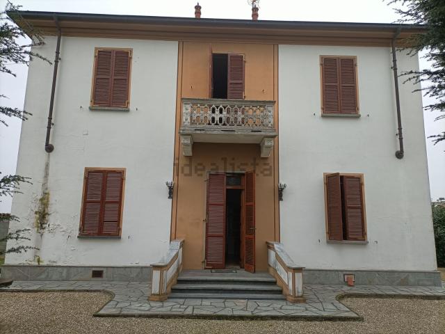 Villetta indipendente in vendita di 145 m² in Via Circonvallazione, 40