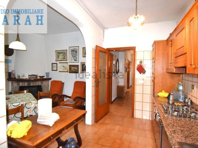 Villetta indipendente in vendita di 145 m² in Via Antonio Rosmini, 180