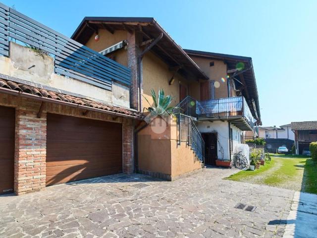 Villetta indipendente in vendita di 145 m² in Via Antonio Stradivari, 8