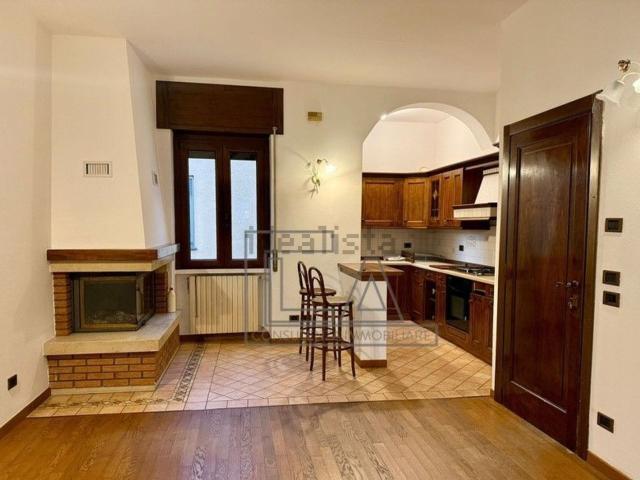 Villetta indipendente in vendita di 145 m² in Via Andrea Appiani