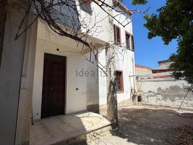 Villetta indipendente in vendita di 145 m² in Via Alfonso Lamarmora, 65