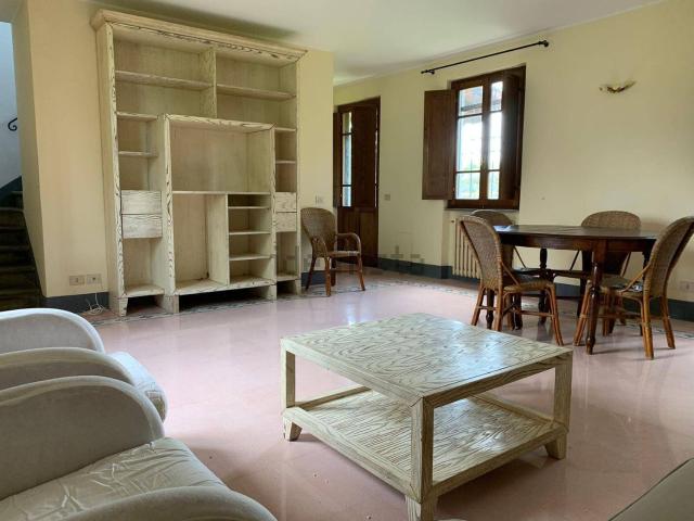 Villetta indipendente in vendita di 145 m² in Via Arginvecchio Nord