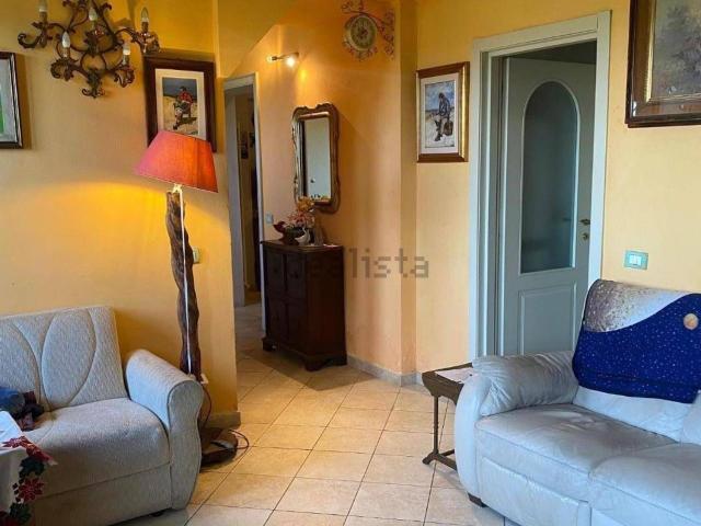 Villetta indipendente in vendita di 145 m² in Via Tre Fontane, 60