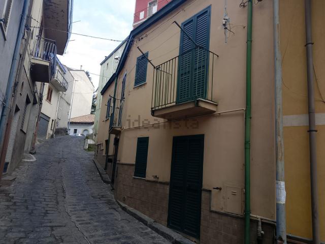 Villetta indipendente in vendita di 145 m² in Via Fiera