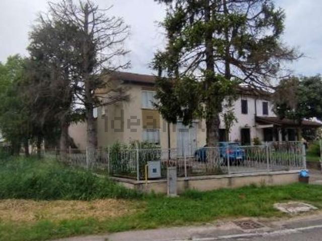 Villetta indipendente in vendita di 145 m² in Via Spin