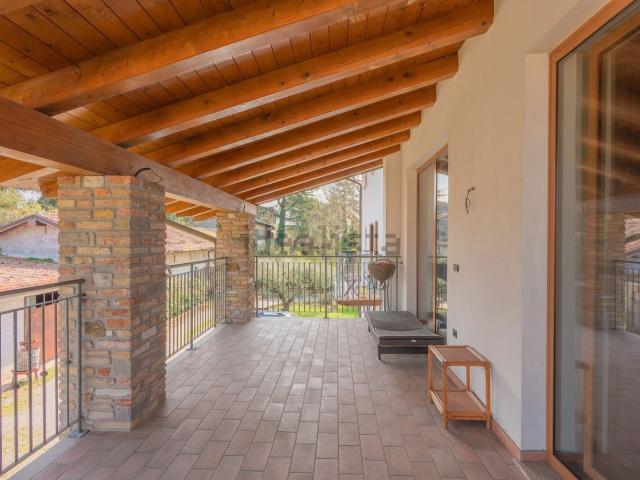 Villetta indipendente in vendita di 145 m² in Via Raccogliano, 21
