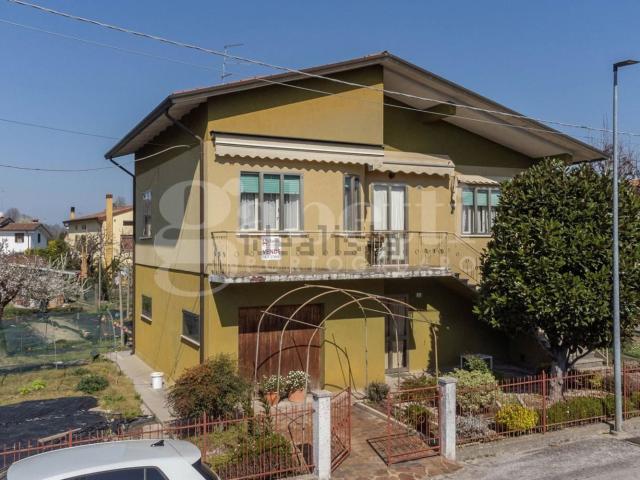 Villetta indipendente in vendita di 145 m² in Borgo Goffredo Mameli, 20