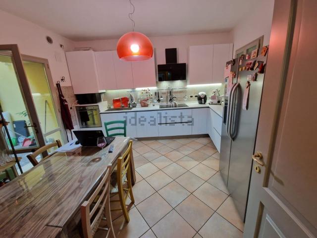 Villetta indipendente in vendita di 145 m² in Corso Giuseppe Garibaldi