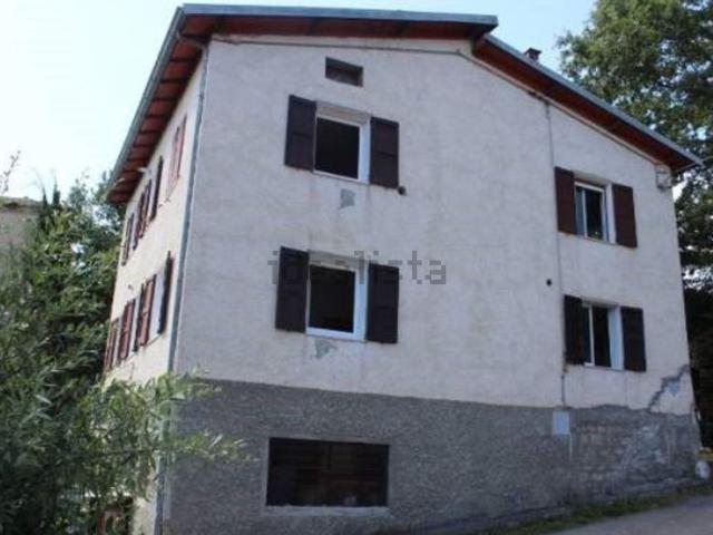 Villetta indipendente in vendita di 146 m² in Via Cà dei Lanzi, 9