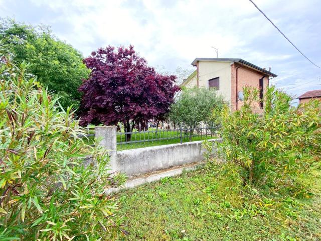 Villetta indipendente in vendita di 146 m² in Via Lanternazza