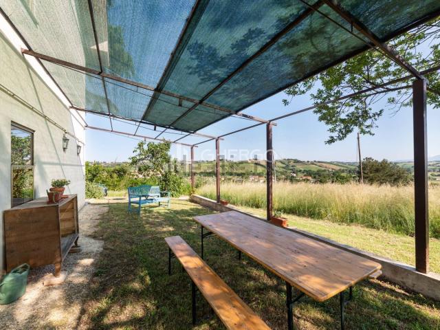 Villetta indipendente in vendita di 146 m² in Via San Gregorio, 60