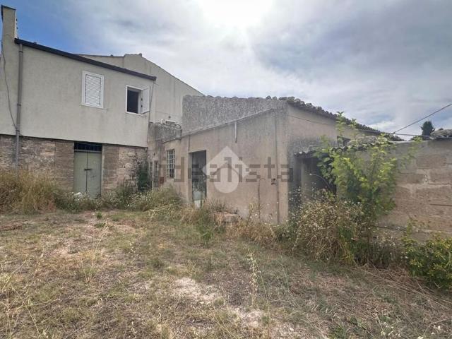 Villetta indipendente in vendita di 146 m² in Contrada Aranci