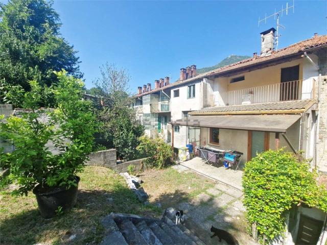 Villetta indipendente in vendita di 147 m² in Via Brugnolo