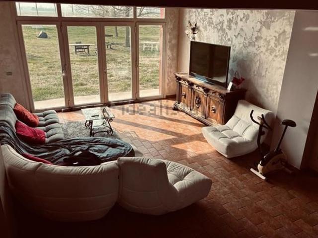 Villetta indipendente in vendita di 147 m² in Via Valle