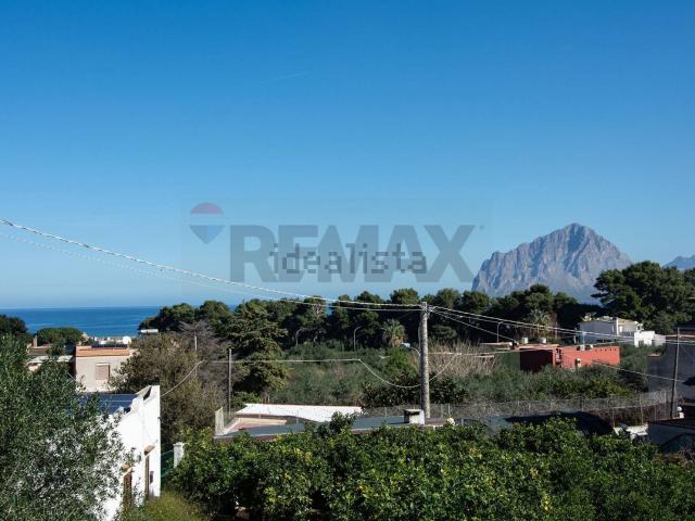 Villetta indipendente in vendita di 147 m² in Via Vincenzo Badalucco, 20