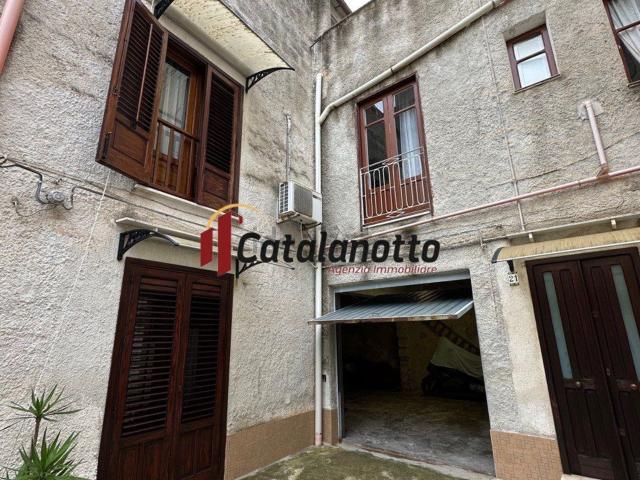 Villetta indipendente in vendita di 148 m² in Via Giuseppe Mazzini