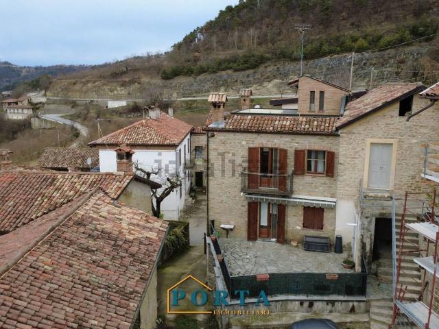 Villetta indipendente in vendita di 148 m² in Via Principale, 27