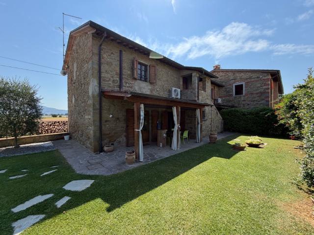 Villetta indipendente in vendita di 148 m² in Località Vitiano, 120