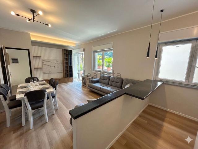 Villetta indipendente in vendita di 149 m² in Via Abate Crippa