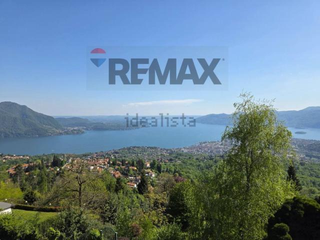 Villetta indipendente in vendita di 149 m² in Via Battaglione Intra