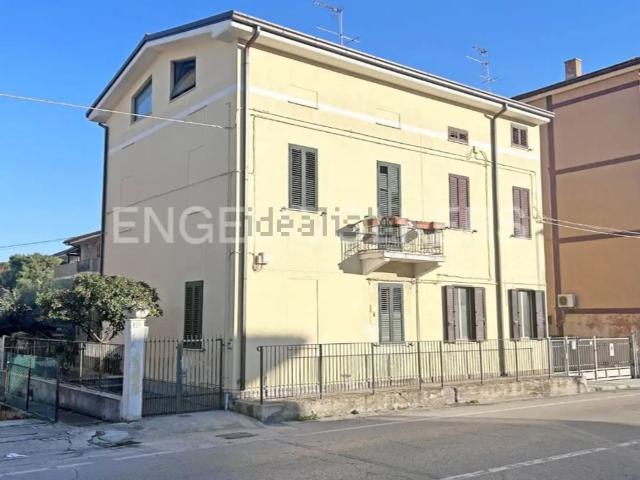 Villetta indipendente in vendita di 149 m² in Borgo Andrea Costa