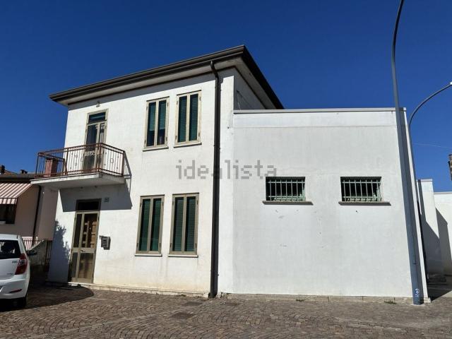 Villetta indipendente in vendita di 150 m²