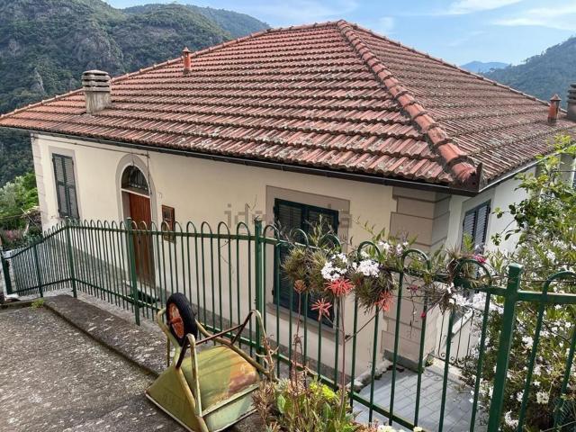 Villetta indipendente in vendita di 150 m² in Via Carotole, 7