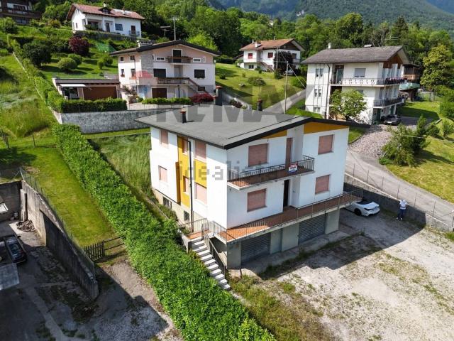 Villetta indipendente in vendita di 150 m² in Via Cergnai, 15