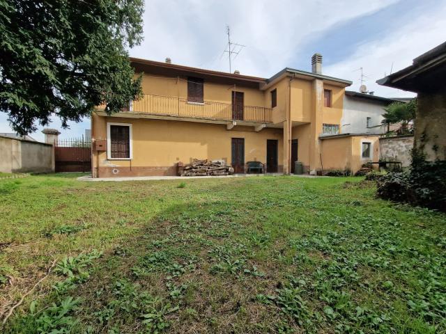 Villetta indipendente in vendita di 150 m² in Via Chiesa Damiano