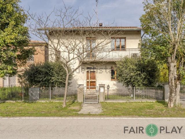 Villetta indipendente in vendita di 150 m² in Via Chiesa, 6