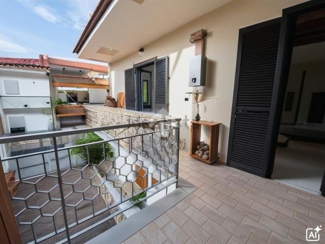 Villetta indipendente in vendita di 150 m² in Via A. De Gasperi, 19