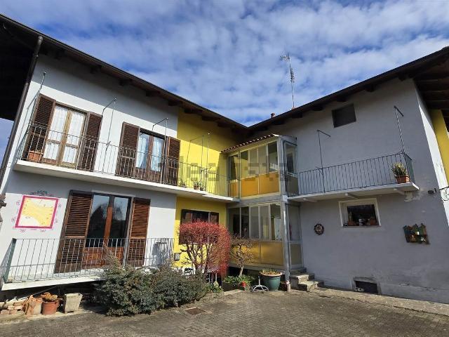 Villetta indipendente in vendita di 150 m² in Via Avogadro, 53