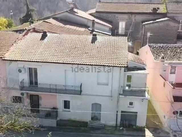 Villetta indipendente in vendita di 150 m² in Via Borghe
