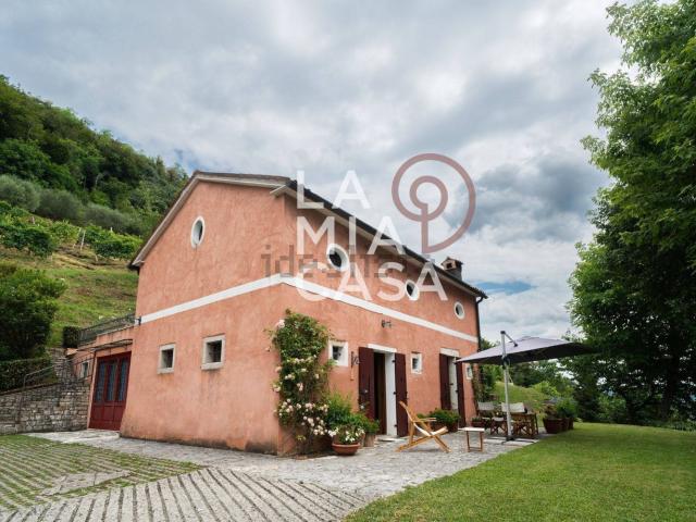 Villetta indipendente in vendita di 150 m² in Via Belvedere, 5