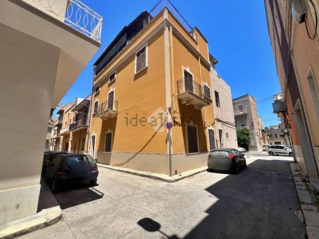 Villetta indipendente in vendita di 150 m² in Via Bengasi, 11