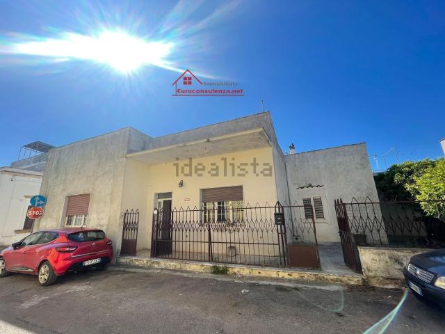 Villetta indipendente in vendita di 150 m² in Via G. Rossini, 17