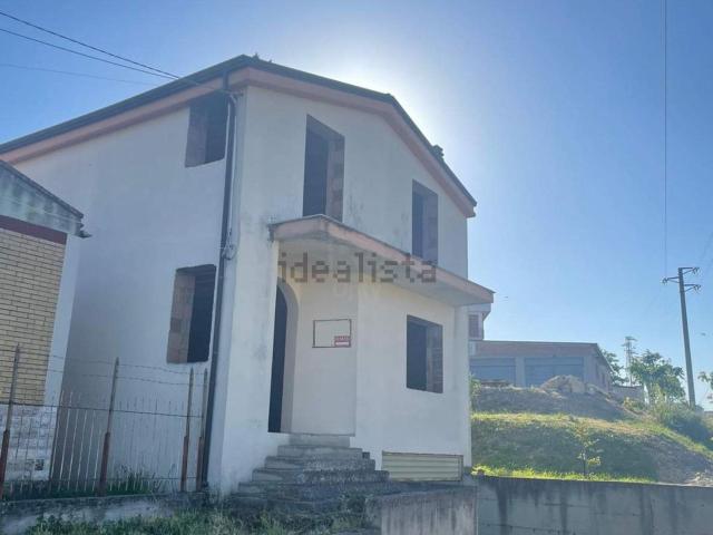 Villetta indipendente in vendita di 150 m² in Via Giuseppe di Vagno