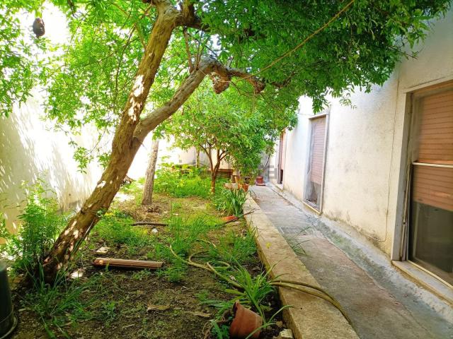 Villetta indipendente in vendita di 150 m² in Via GIUSEPPE MONROY, 6