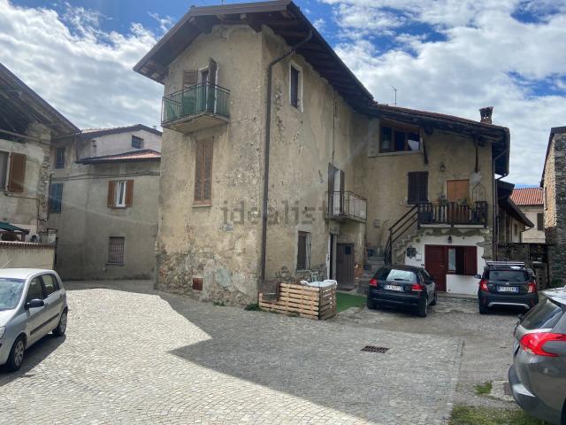 Villetta indipendente in vendita di 150 m² in Via Giacomo Matteotti, 2
