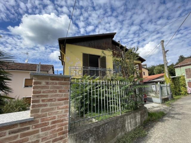 Villetta indipendente in vendita di 150 m² in Via Giovanni Maraldi