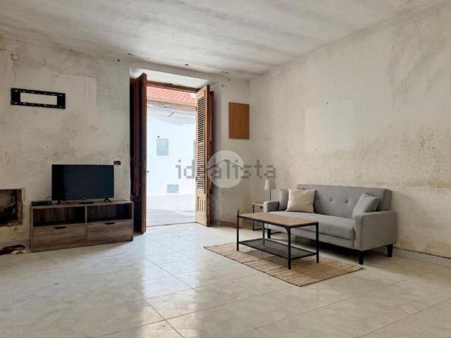 Villetta indipendente in vendita di 150 m² in Via Girolamo Caruso, 44